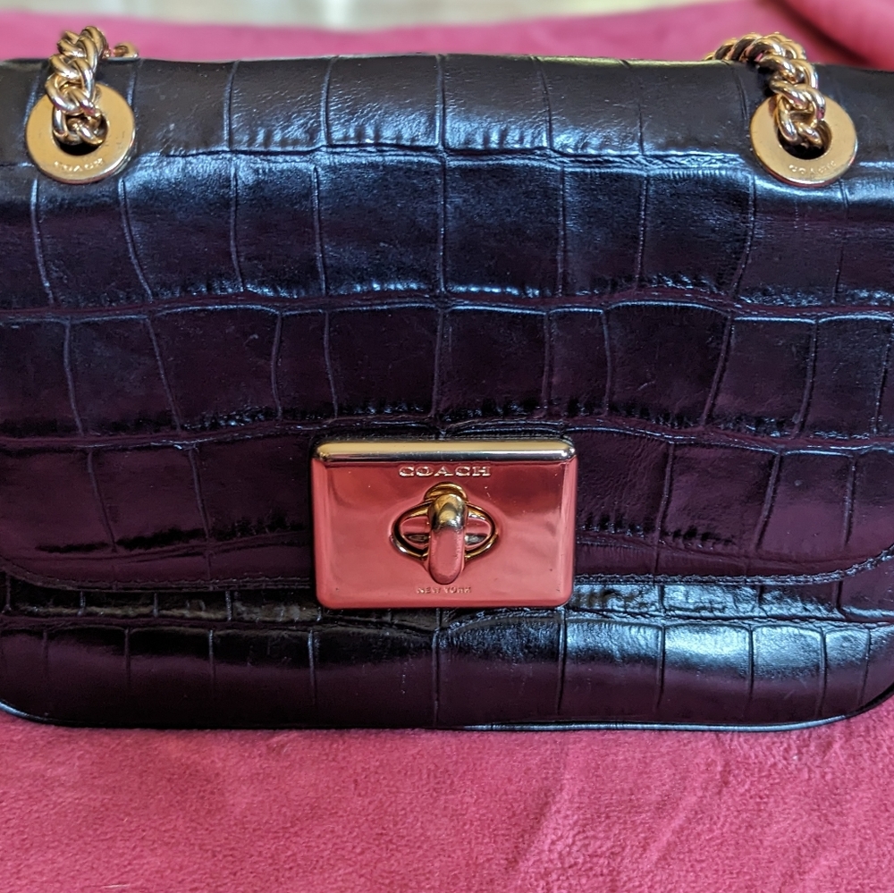 Vintage Coach Black Crocodile Purse With Gold Hardware And A Little Bling - Picture 3 of 9